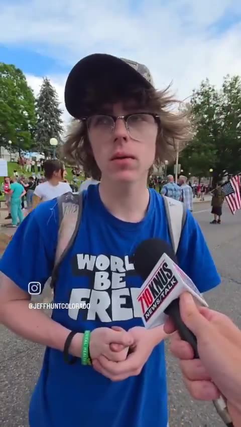 No Kings summed up in 10 Seconds: Mindless Zombies