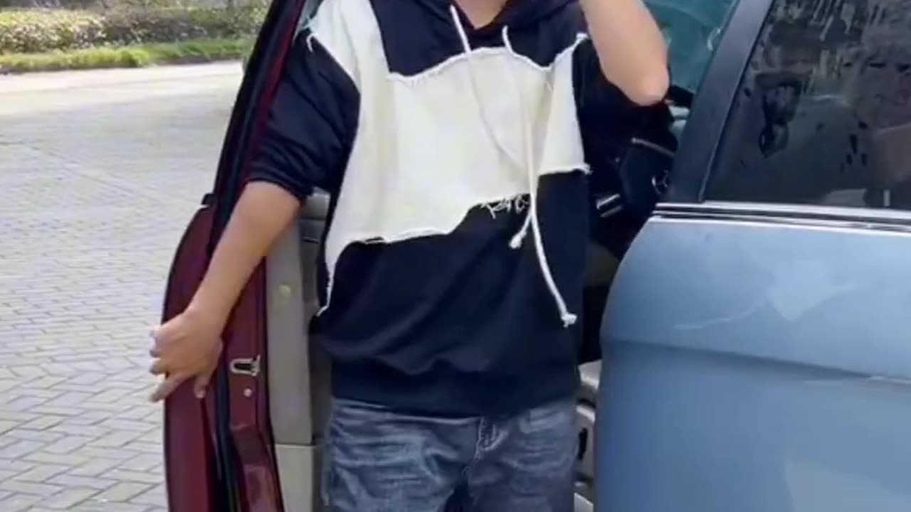 funny helping each other