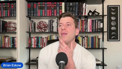 Venezuela Raid + Scott Adams, Looksmaxxing, Disclosure & Collectivism