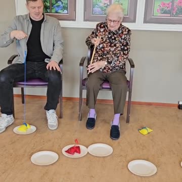 Paper Plate Fishing tiktok foryou fy games play movement #caregiver