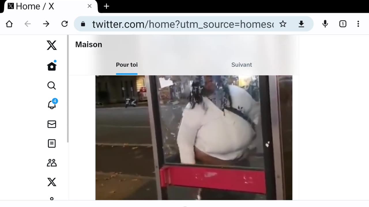 HUGE fat ass sheboon shits in a UK phone booth
