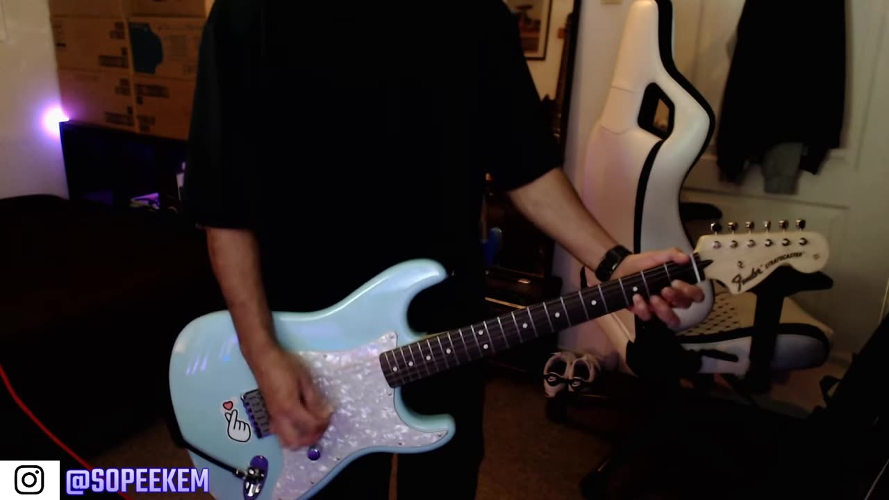 Blink 182 - First Date (Cover on Tom Delonge Signature)