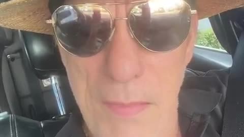 The Hollywood elite ,the democrat party , the political elite give speeches stuck