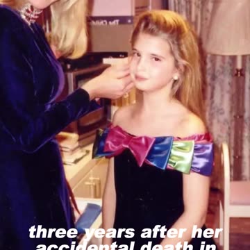 Ivanka Trump Honors Mom Ivana With Heartfelt Tribute & Rare Childhood Photos - WorldEye