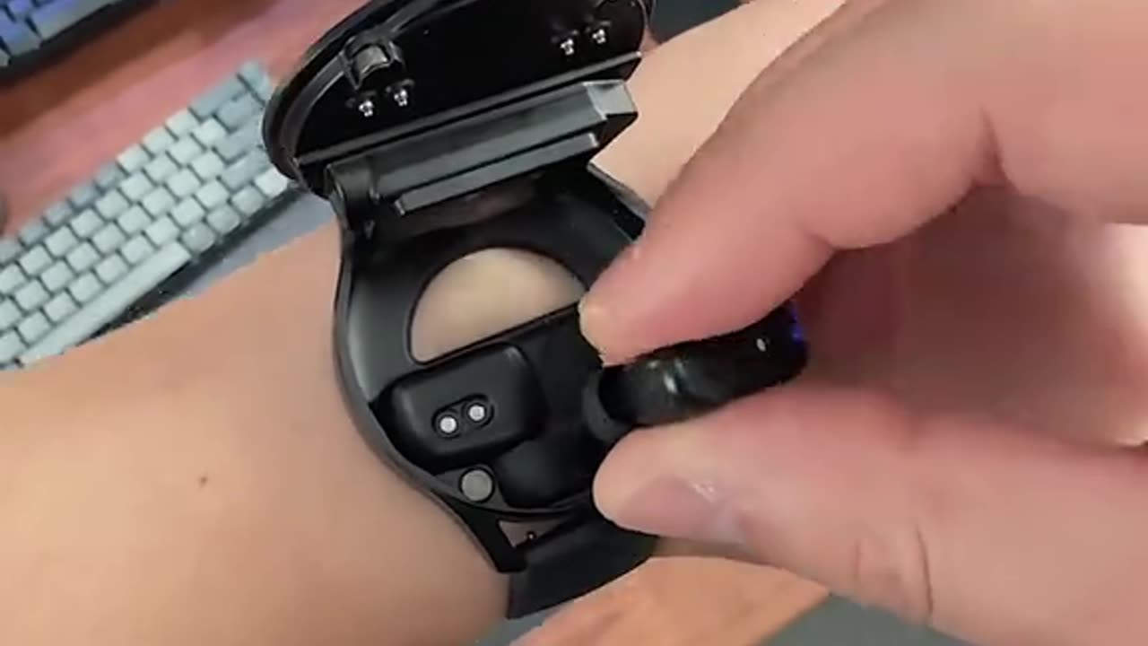 Smart Watch Headset Two In One Wireless Bluetooth Dual Earbuds Call Health Monitor Sport Tracker
