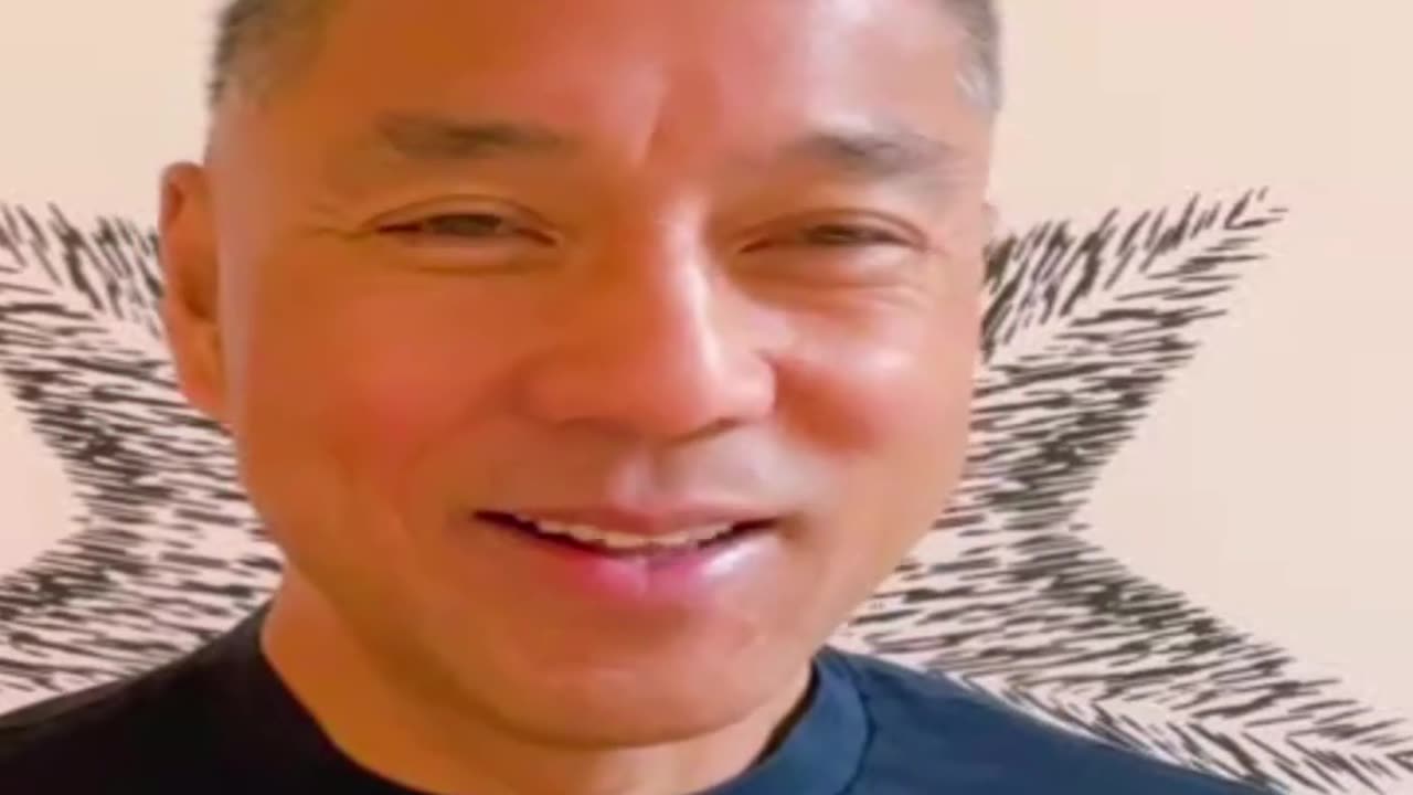 20220725文贵先生GETTR¹: #邪恶中共:七哥成了世界政治明星,世界媒体发问,为什么Miles Guo这么早知道?曾经认为这个世界很伟大,很多超级英雄。在疫苗、病毒、粮食短缺