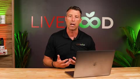 🎥 "Ultra-Processed Foods: The Addictive Truth (How to Break Free!) | LiveGood Protein Bar Recipe 🍫"