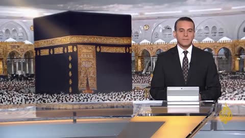 الحجاج يواصلون رمي الجمرات في ثاني أيام التشريق