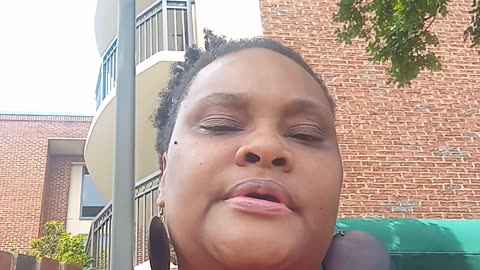 O nun just waiting patiently for the rideshare and for the
