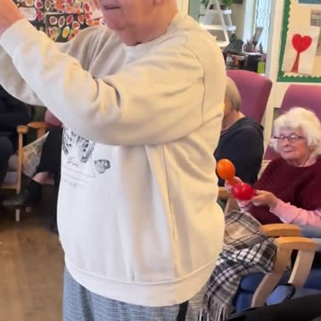 These people never fail to amaze us up to the ages of 100 years old and still up dancing