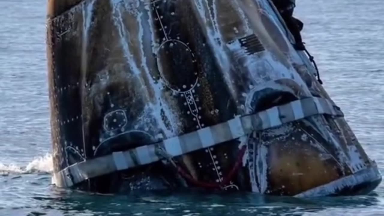 NASA requires a 3-hour safety check for re-entry.Bezos opened a fake hatch in 30 minutes....Blue