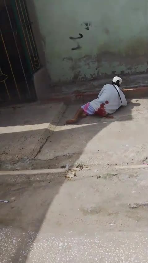 Joven fue asesinado de seis disparos en Villa Sol, en medio de la indiferencia ciudadana
