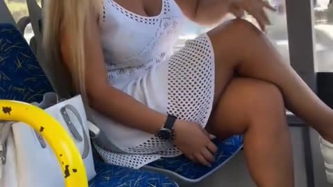 A litlle sexy in the bus