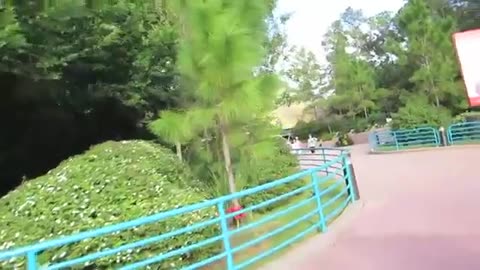 And We're Here (Disney Travel Vlog November 7, 2013)