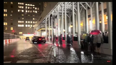 Soothing Rainy Night Walk in Manhattan with Thunder Sounds for Deep Sleep