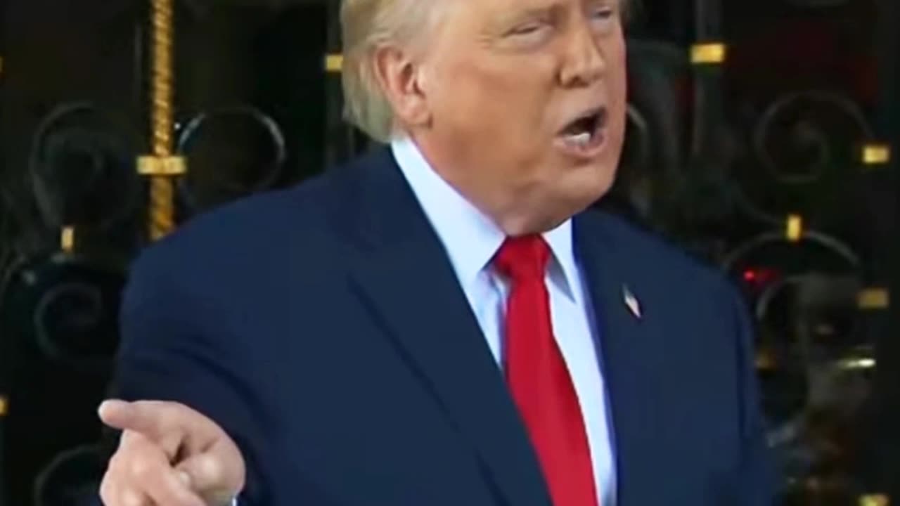 I LOVE BRIBING THE FAKE NEWS WITH FOOD!!!🍔😂😂😂