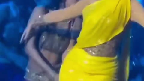 Rasha Thadani Tip Tip Barsa Paani ❤️