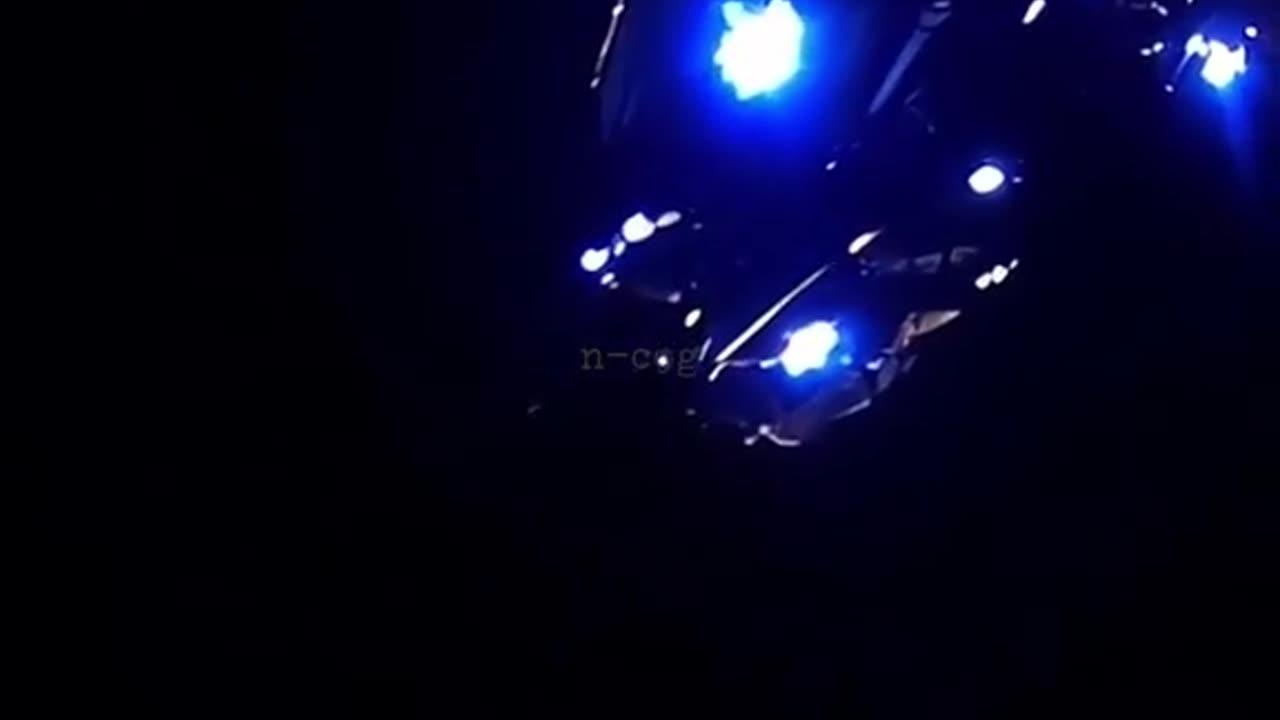 👀😃