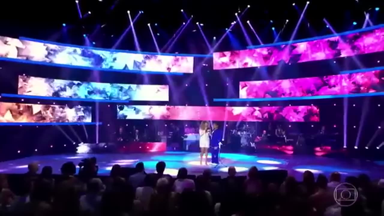 Roberto Carlos con Erika Ender - Despacito !!!!!!