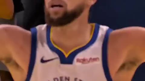 STEPH WENT OFF IN CLUTCH