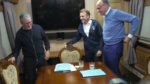 Suspicious Bag of White Powder on Table After Meeting With Zelenskyy