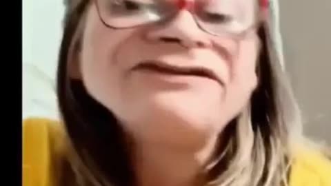 Aunt Cheryl Gets A Fax !