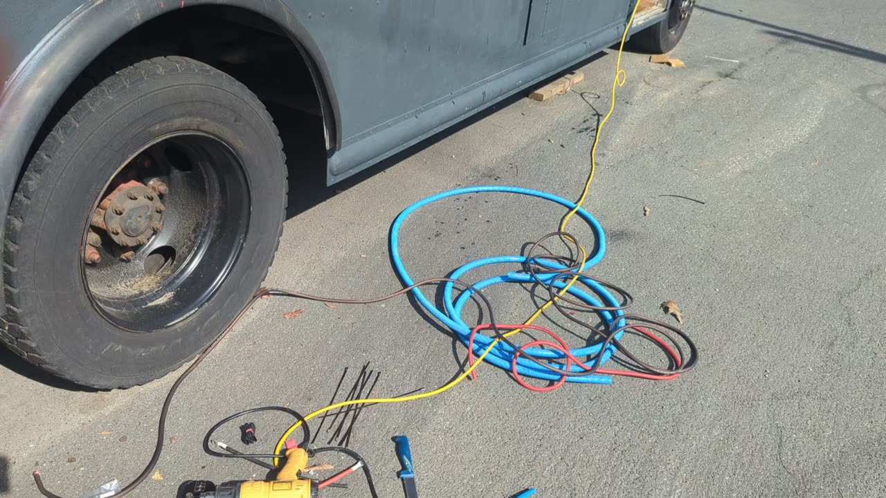 Wiring RV Into Truck Battery