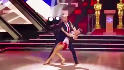 WE ACTUALLY DANCE WAY BETTER THAN THIS!!!😎🕺💃