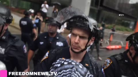 🚨 Police ARRESTING left-wing thugs for targeting ICE & law enforcement