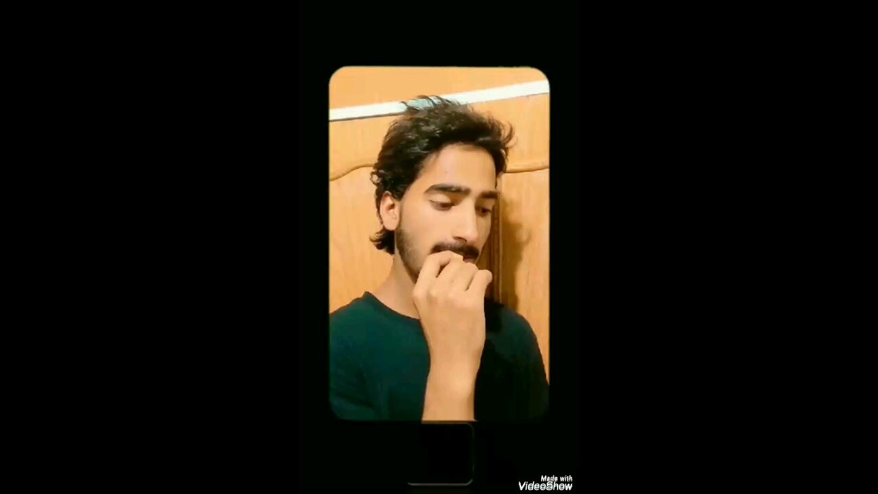 Apni Dosti Itni gehri Ho Ham Do Dost😂