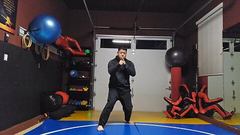 WTD Kickstance Combination 3, Advancing Set (Rank 2)