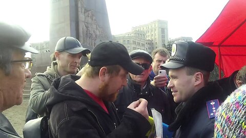 2014-03-14 - ⚠️Ukraine crisis 2014: Kharkov - Lenin statue argument