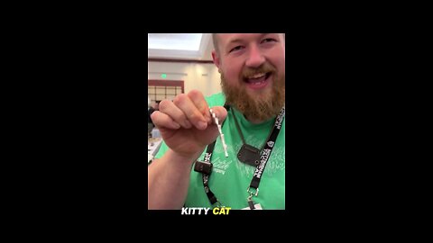 He Brought a CAT TAIL Knife to Blade Show_! 🐱🗡️
