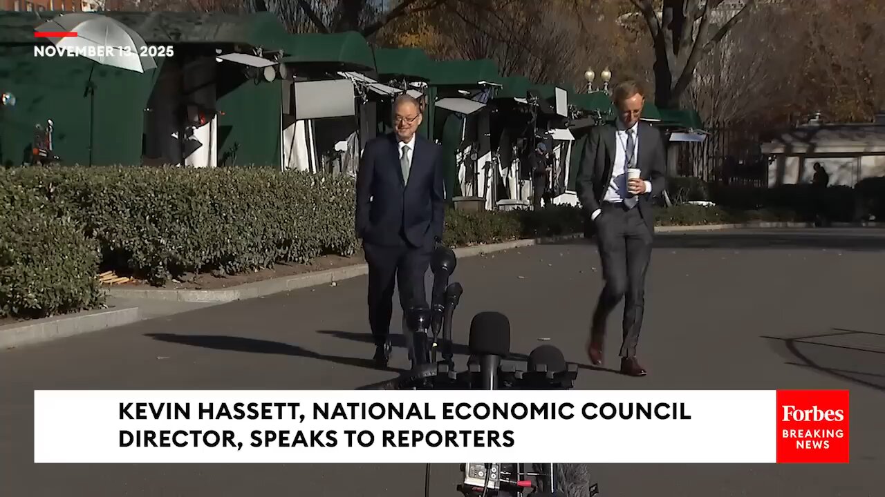 JUST IN: Kevin Hassett Gives Update On $2,000 'Tariff Checks'