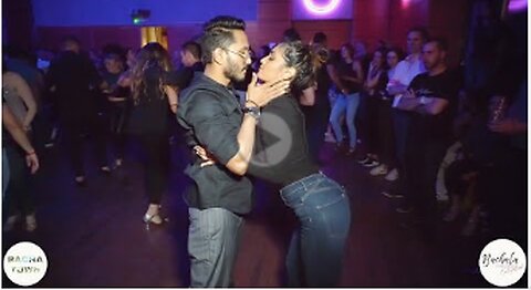 Bachata Sensual - Social dance video #viralvideo #sensualdance