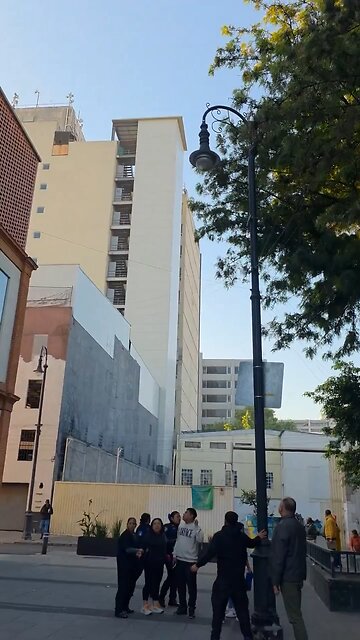 Strong 6.5-magnitude earthquake hits Mexico, damages buildings in Mexico City