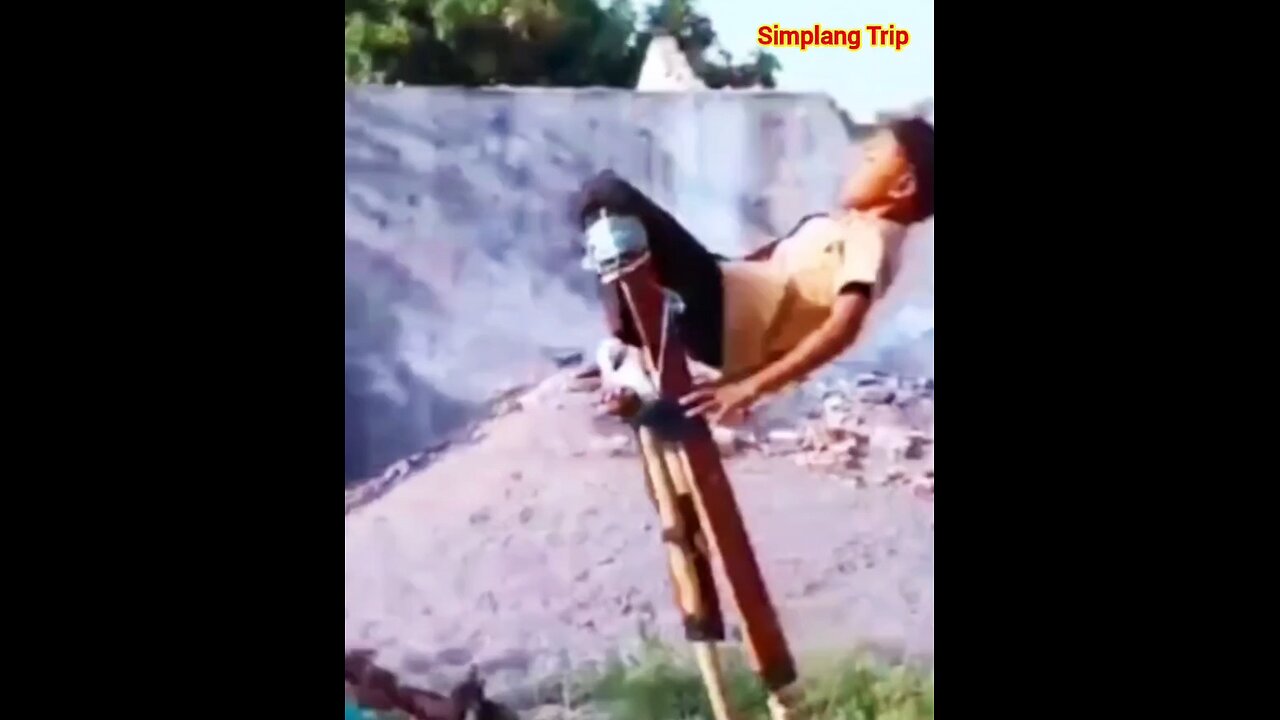 Simplang Trip 85: Here’s what will happen if you use bamboo as your leg.