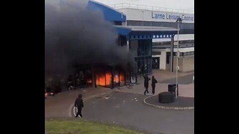 BREAKING: Larne Leisure Centre set on fire by rioters in Northern Ireland.
