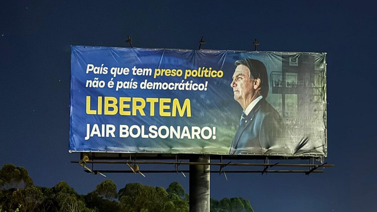 Soltem o Bolsonaro
