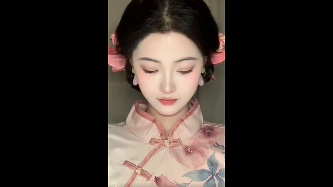 Timeless Elegance: The Art of Traditional Attire