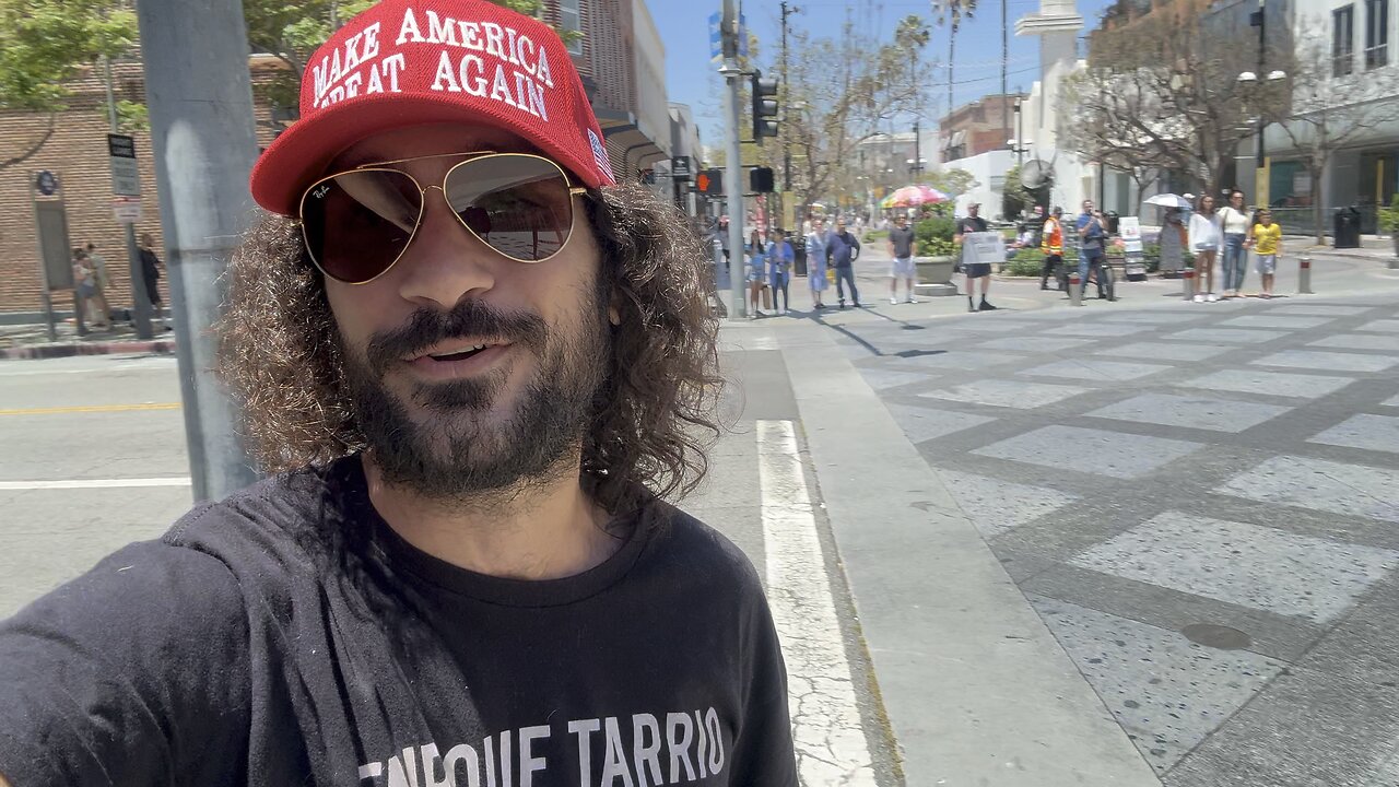 Anti Tesla Protest (Santa Monica)