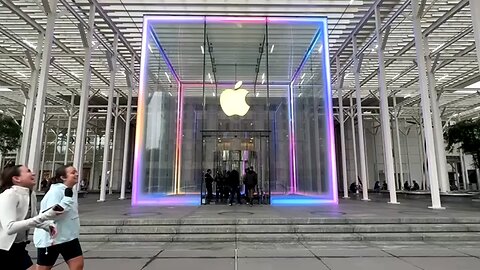 Apple revenue forecast beats estimates