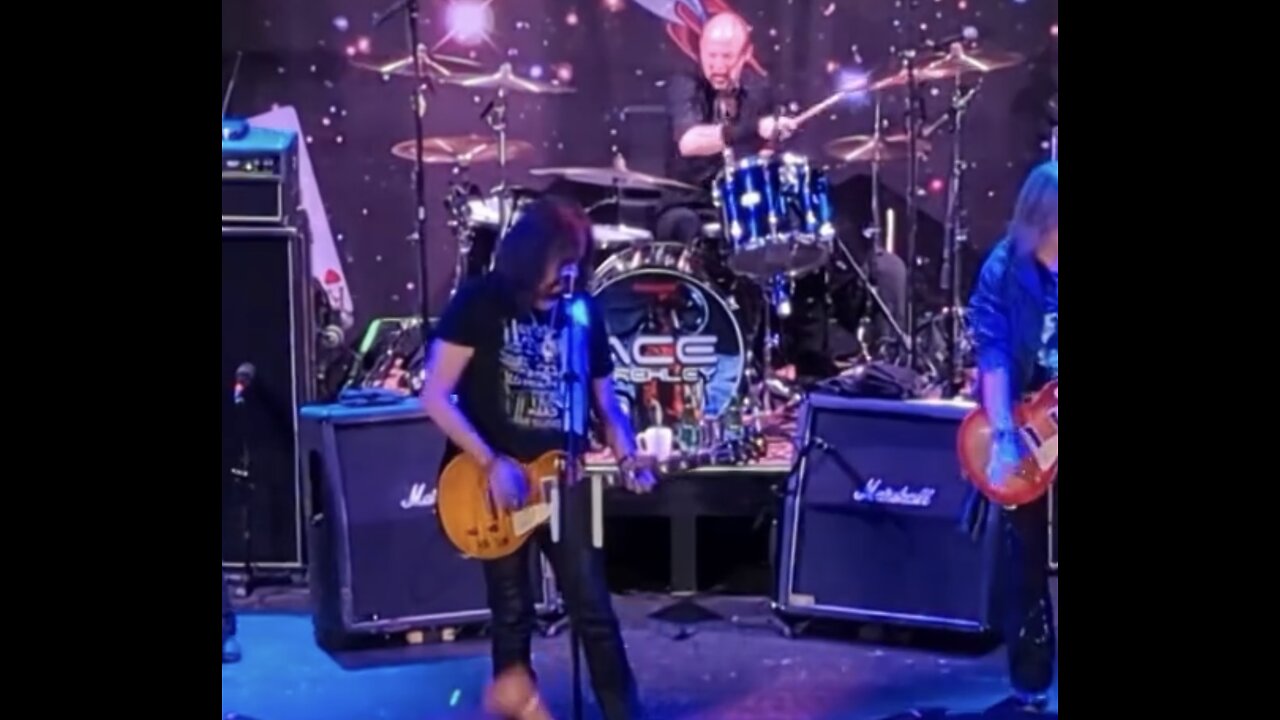 Rock Soldiers ~ Ace Frehley ( Live )