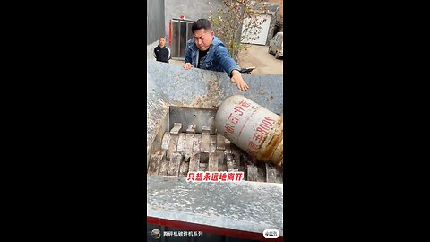 crushing machine