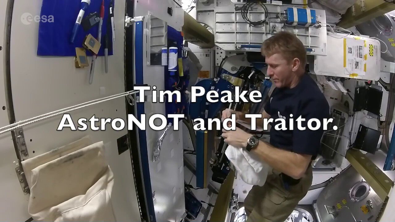 [Jul 9, 2017] Tim Peake takes a FAKE shower on the FAKE Station