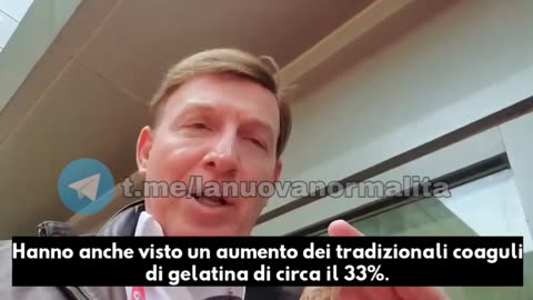 Dottor Ryan Cole ha determinato che questi coaguli si diffondono in tutto il corpo e continuano a crescere finché non hai un ictus