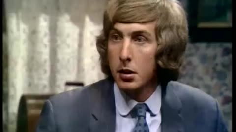 Monty Python's Flying Circus - "Working Class Playwright"