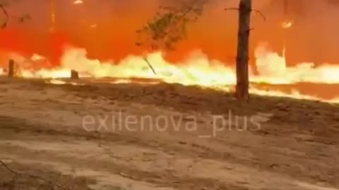 🔥 In the Kherson direction, the Ukrainian Defense Forces hit a large Russian field ammunition depot.