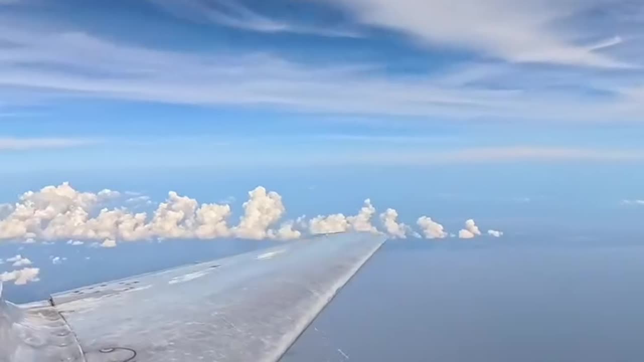 External footage of the aerobatic maneuvers of a private US MiG-17 fighter.