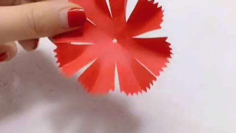 How to Create a Paper Kaleidoscope